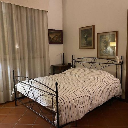 Rosatea Apartment Fucecchio Bagian luar foto