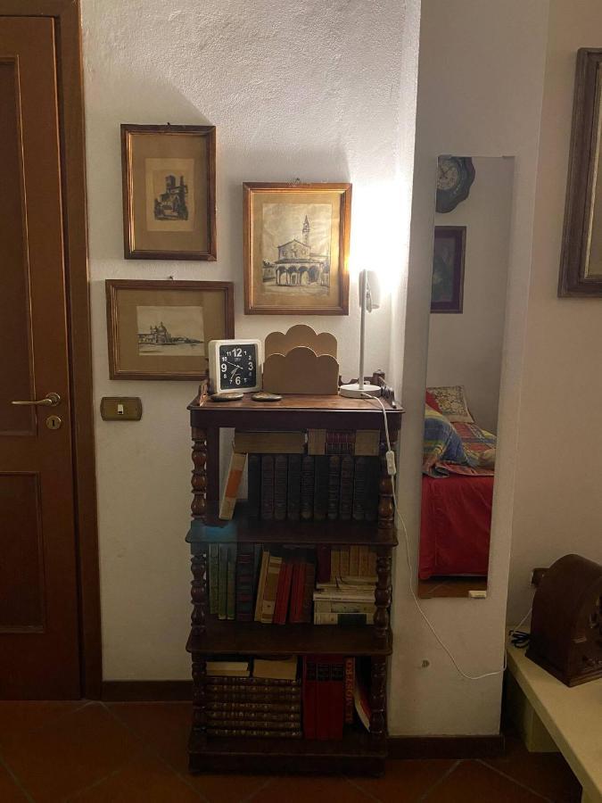 Rosatea Apartment Fucecchio Bagian luar foto